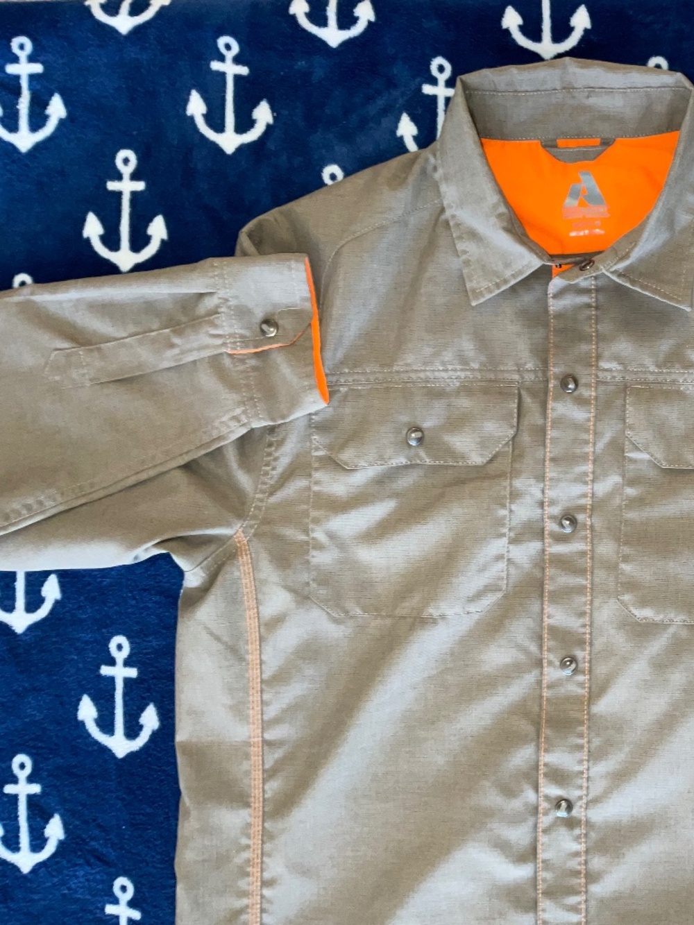 Eddie Bauer-Medium-First ascent- Pearl snap